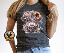 Load image into Gallery viewer, Sunflower Cow